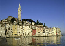 Skyline Rovinj, een havemplaats in Kroati