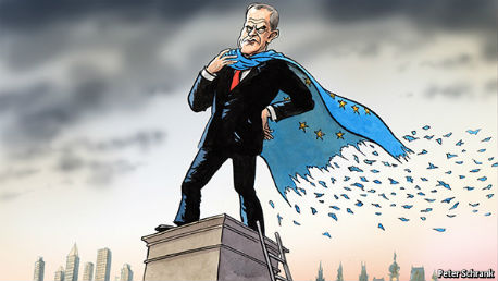 Donald Tusk op standbeeld