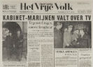 Voorpagina Het Vrije Volk van 27 februari 1965 met kop 'Kaninet-Marijnen valt over TV'