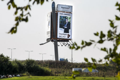 Billboard met Frank Weekers langs de A73
