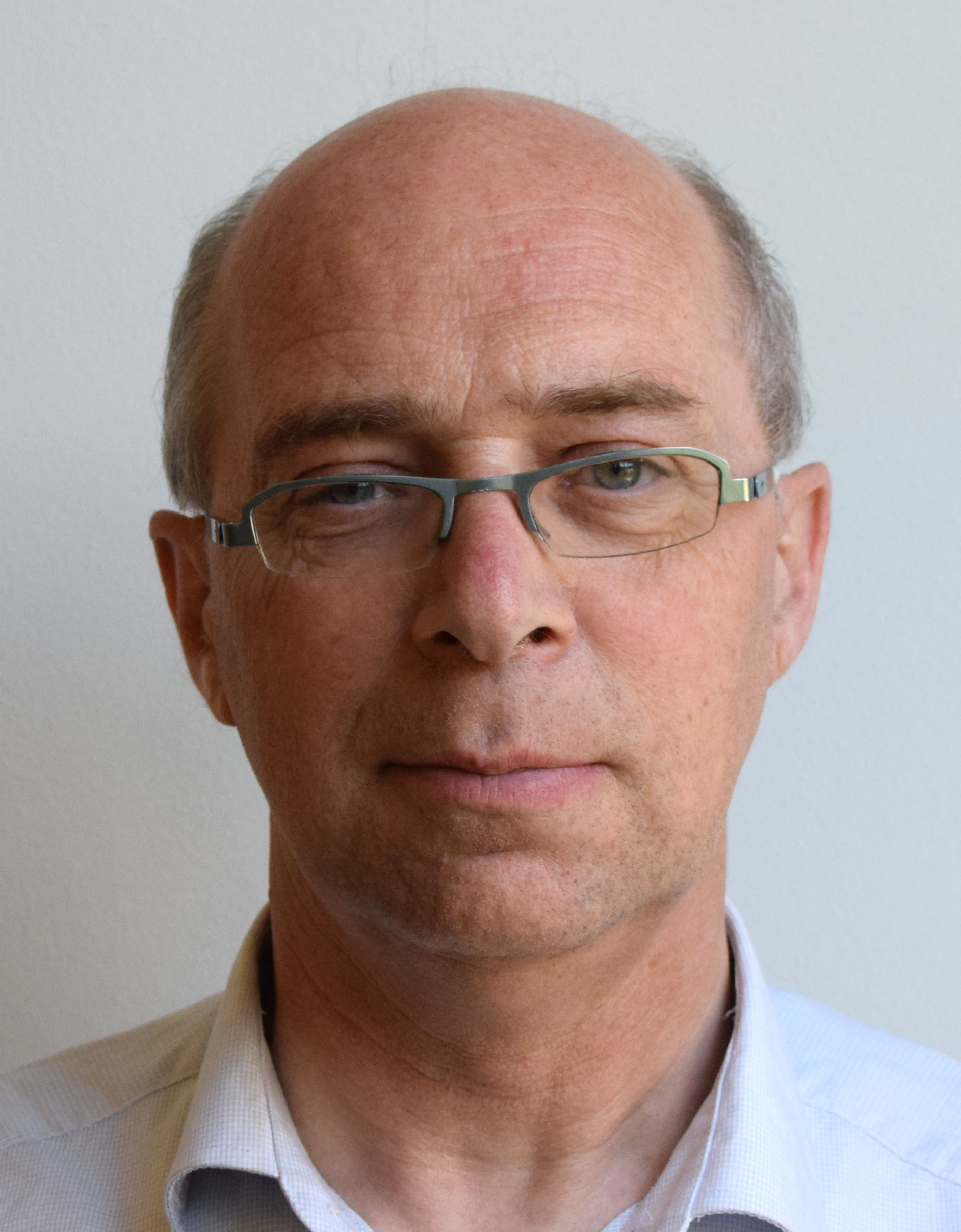 dr. Bert van den Braak