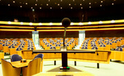 De Tweede Kamer vanuit de positie van het spreekgestoelte (Foto: Wikipedia/risastla) De Tweede Kamer vanuit de positie van het spreekgestoelte (Foto: Wikipedia/risastla)