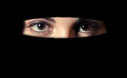 Vrouw met niqab Vrouw met niqab