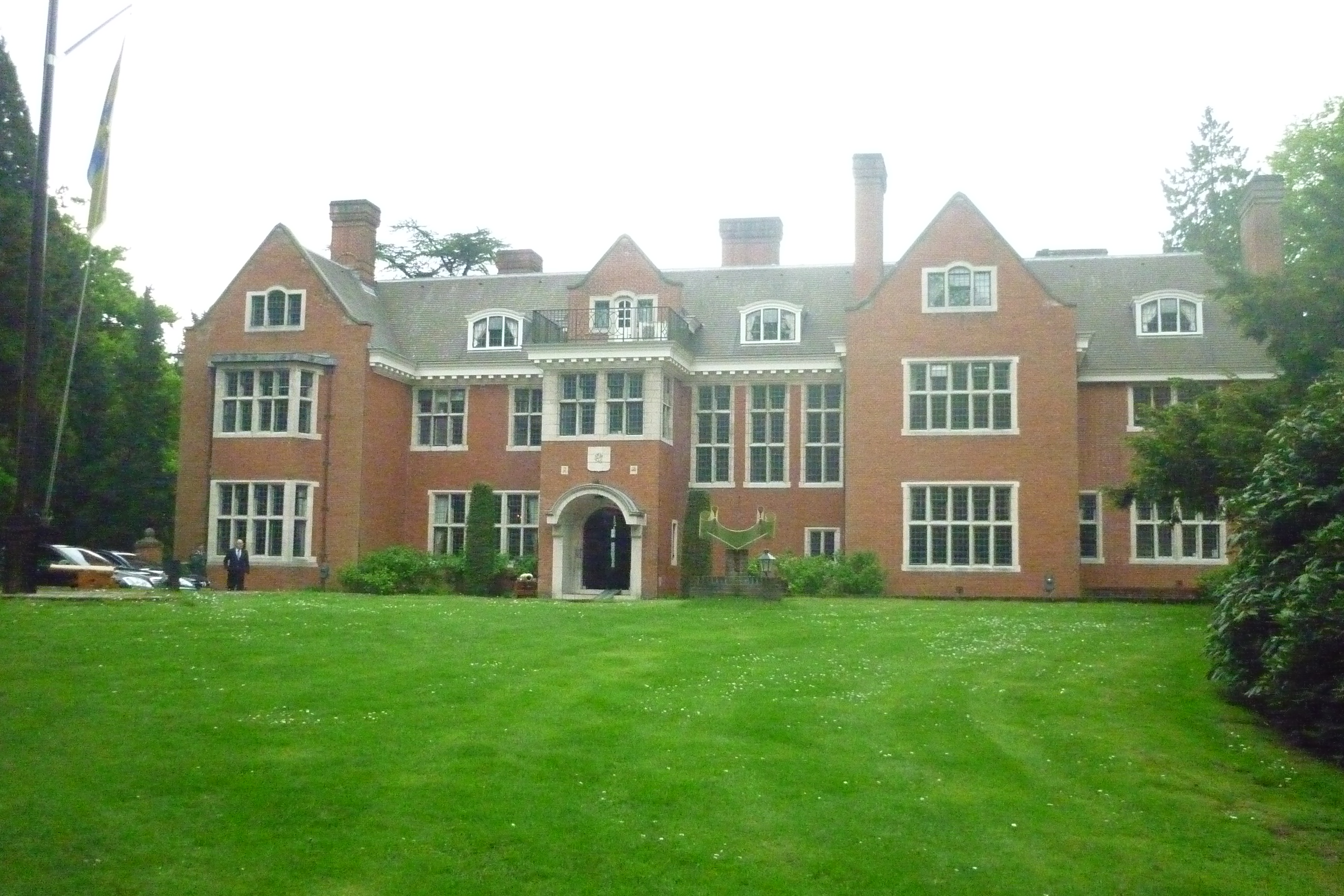 Voorkant van De Zwaluwenberg