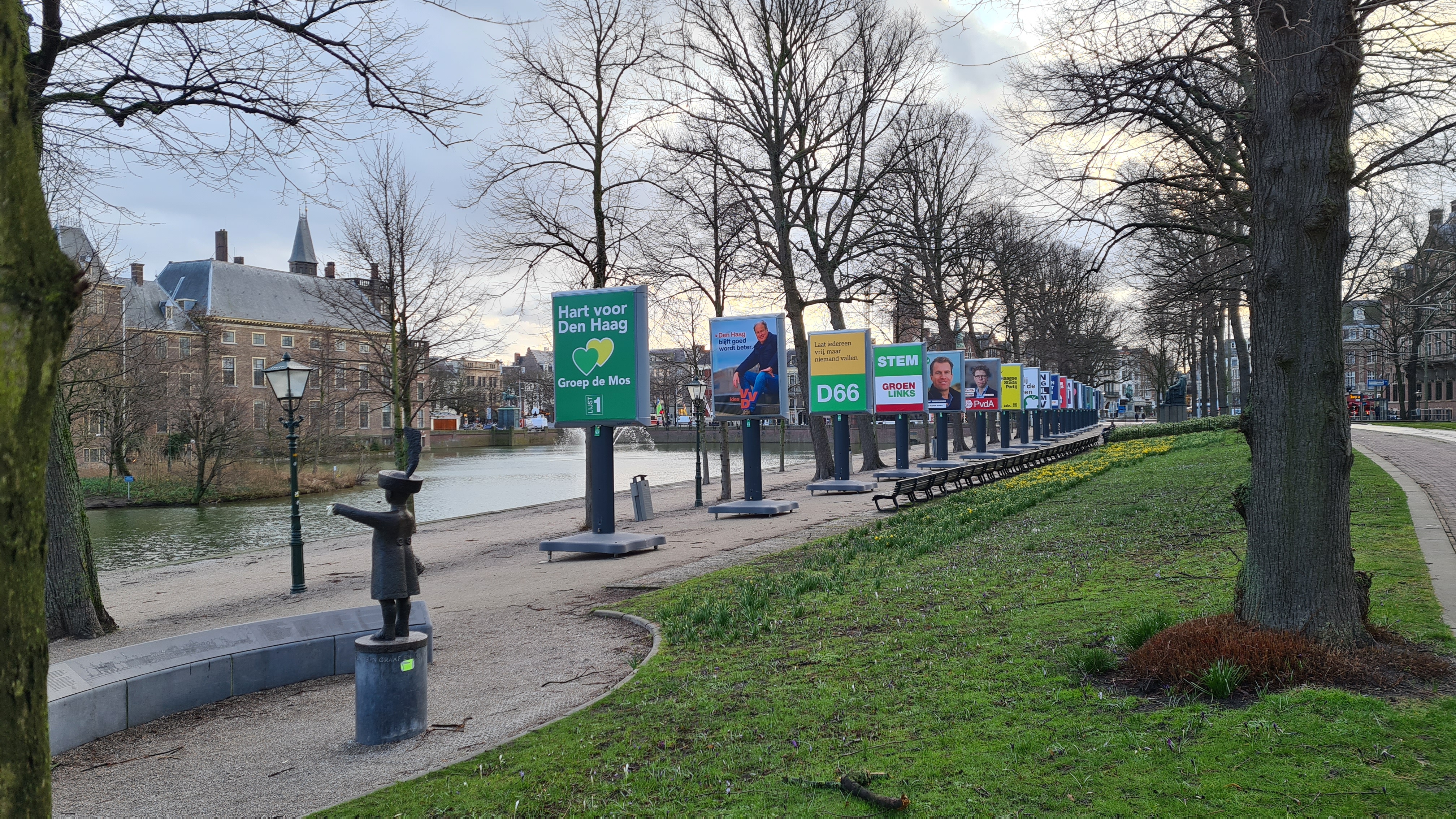 Gemeenteraadsverkiezingen 2022 borden