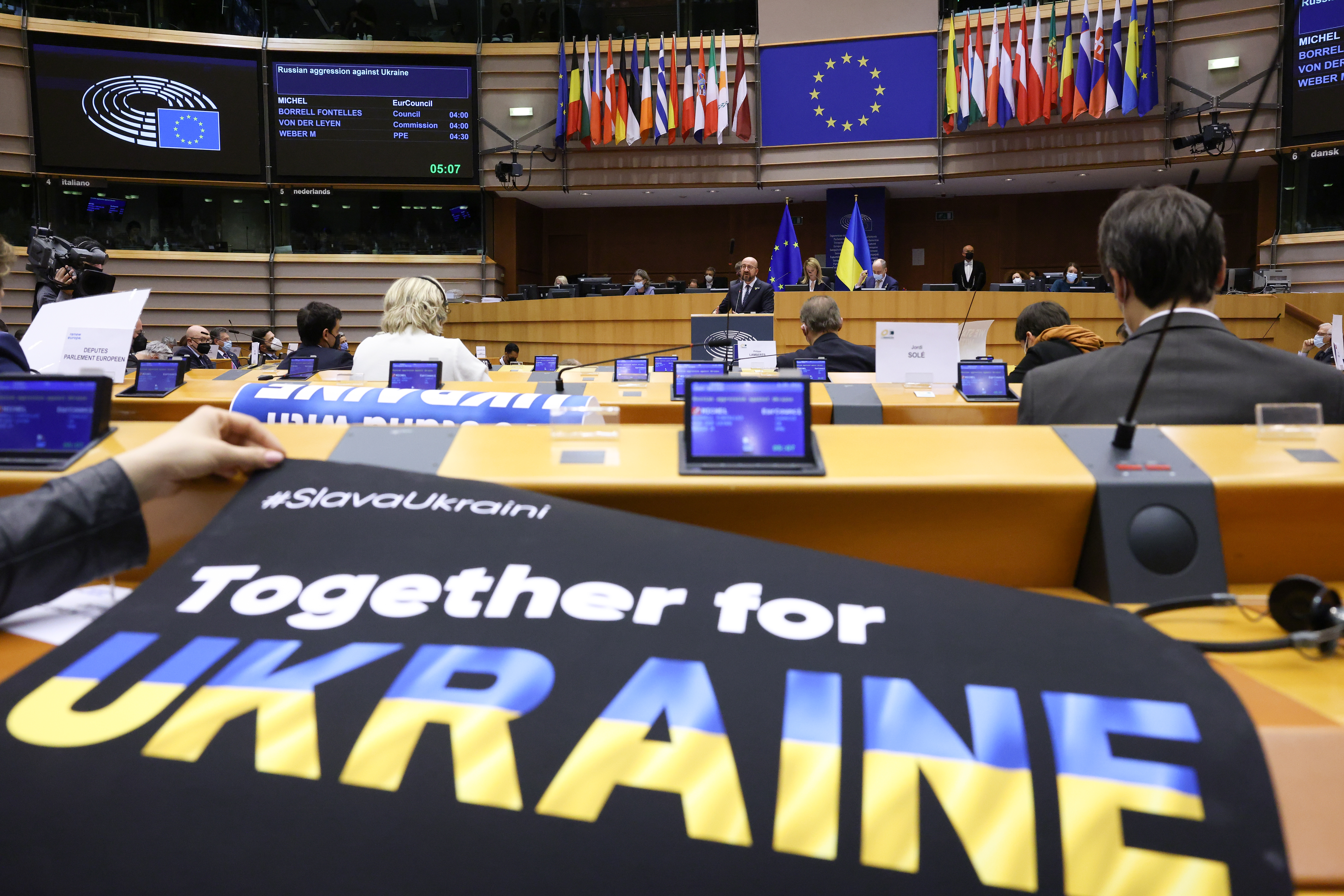 Shirt Oekra�ne in Europees Parlement
