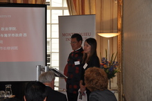 Hoofd Chinese delegatie en tolk