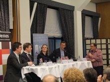 v.l.n.r.: Martin Visser, Pieter Omtzigt, Marietje Schaake Ewald Engelen en Max van Weezel (debatleider)