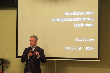 Prof. dr.Paul Frissen