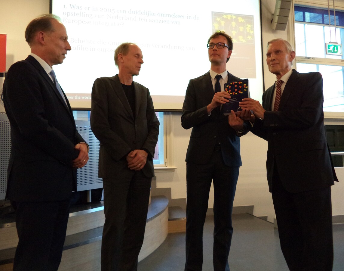 2016-02-11 boekpresentatie Het belang van een EU referendum 1