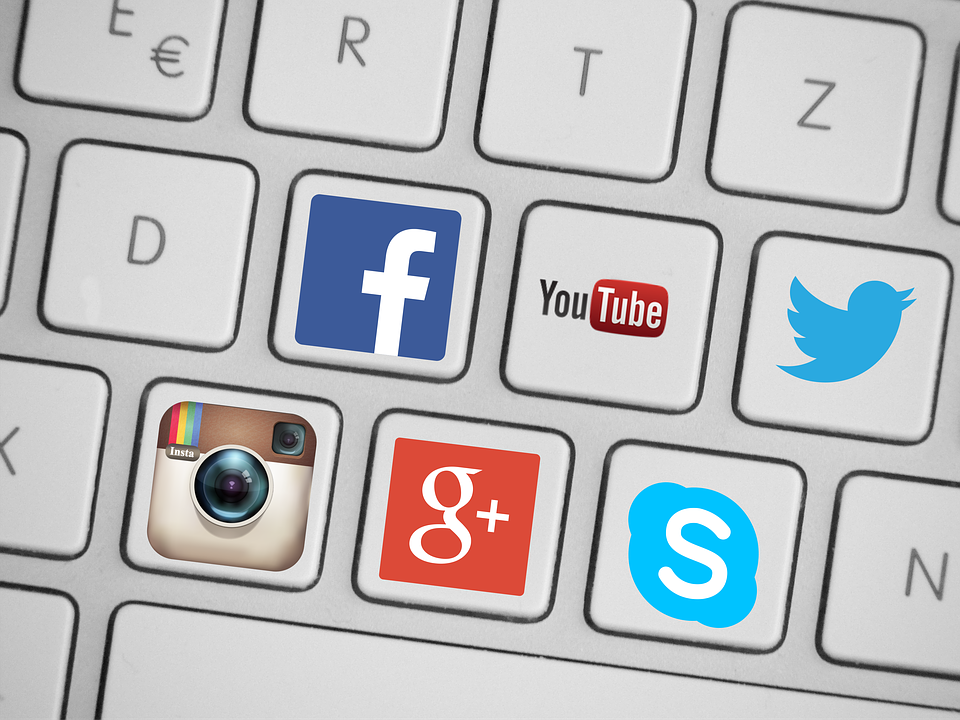 Toetsenbord met social media websites