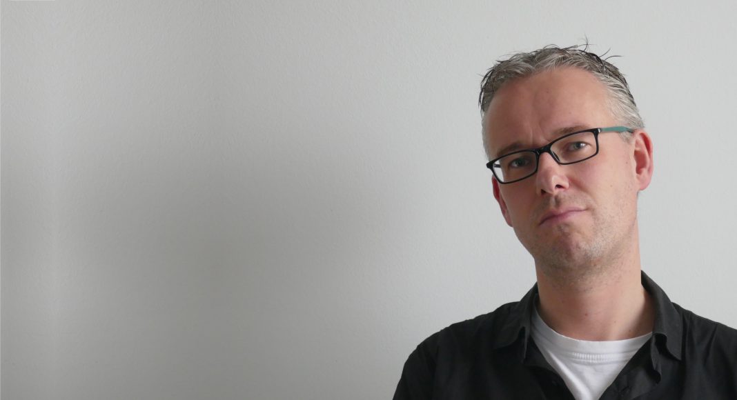 Dr. C.E. (Chris) Aalberts