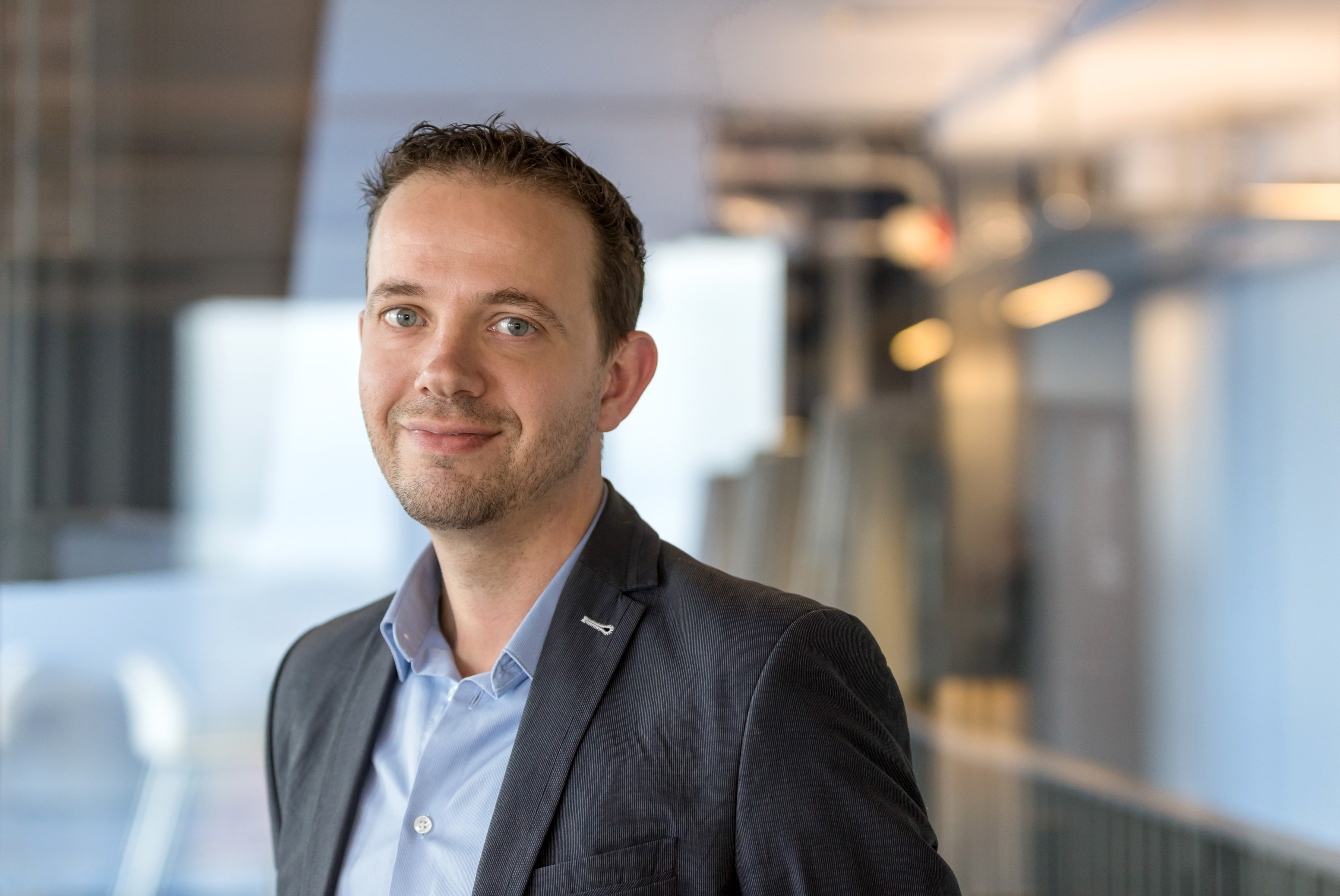 Prof.Dr. Th.W.G. (Tom) van der Meer