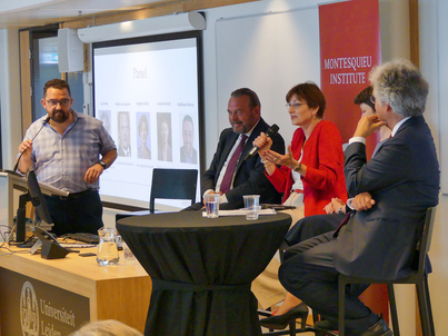 v.l.n.r.: Stéphane Alonso, Reinier van Zutphen, Angelien Eijsink, Janneke Gerards en Luc Verhey