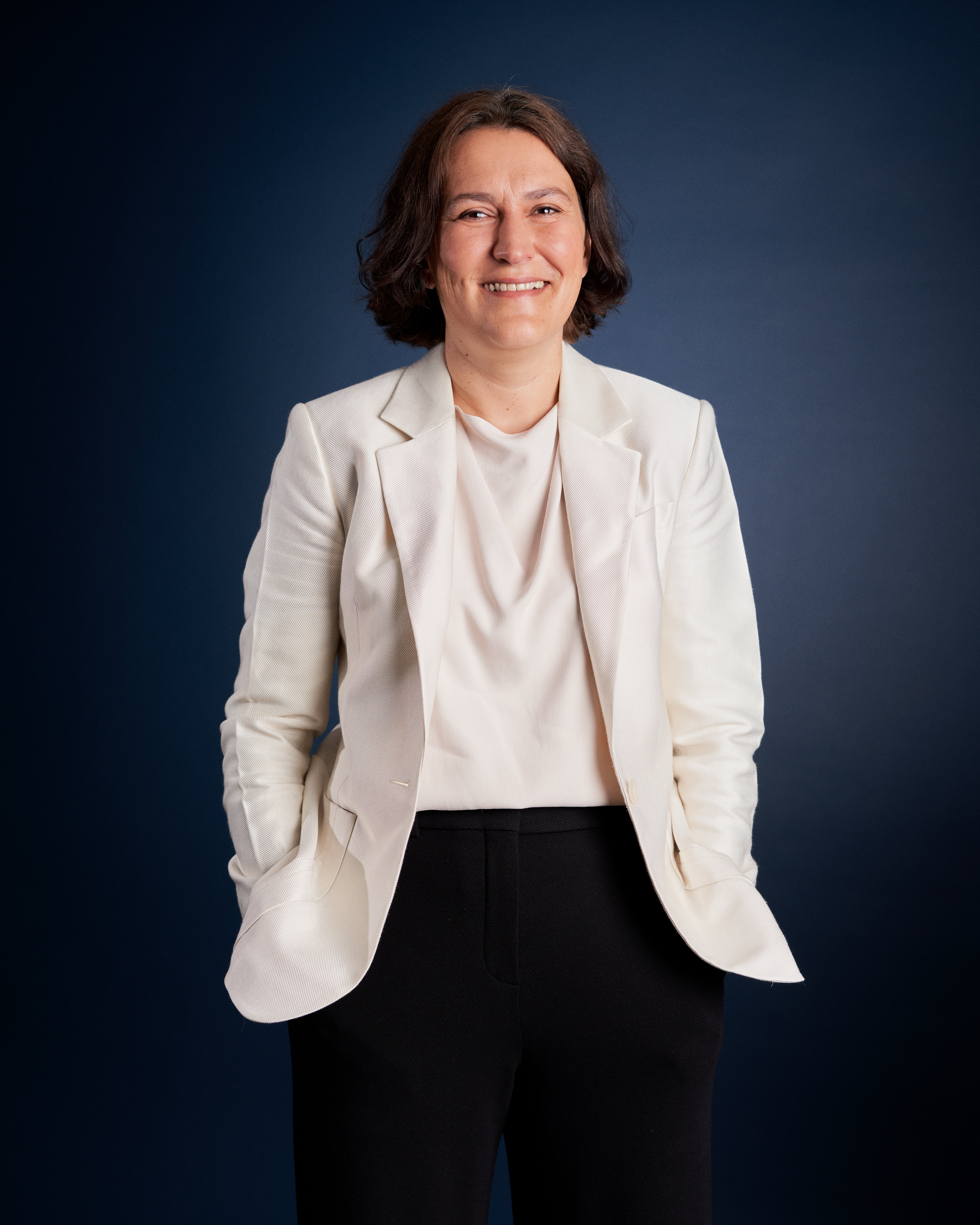 vm17fh8v5ftp?sizew=934&sizeh=1200&crop=1591:384:1798:2311&lm=rr75zs