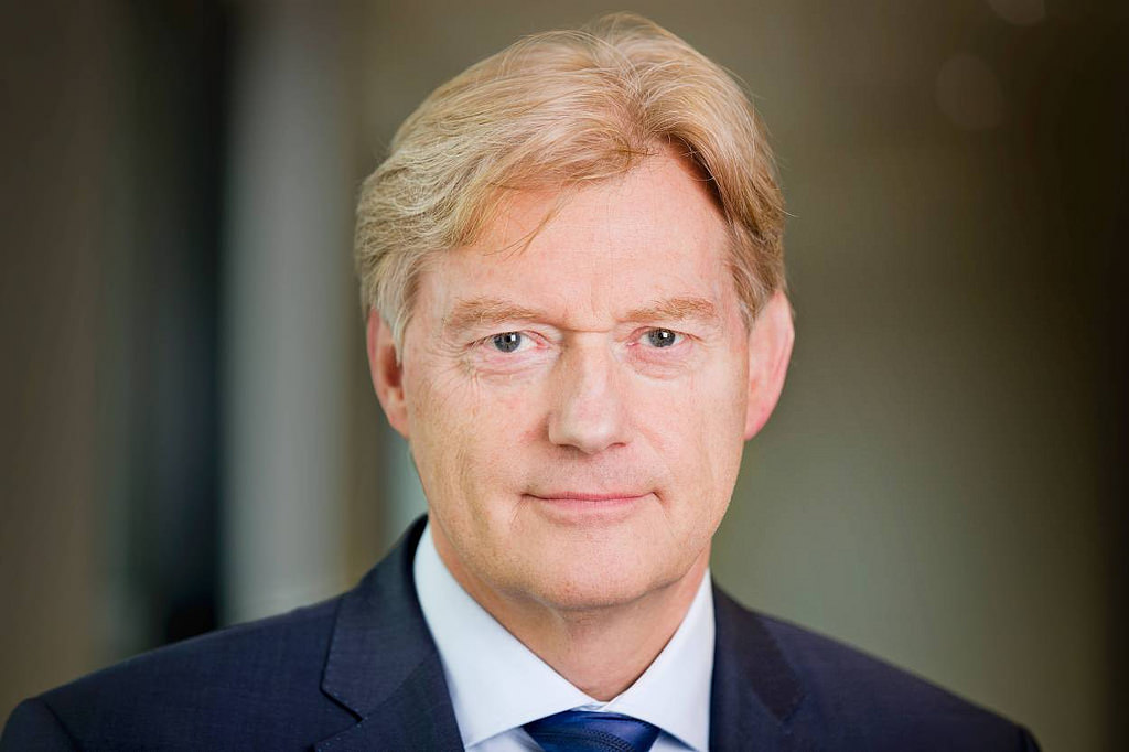 Achtergrond: minister van buiten de coalitie