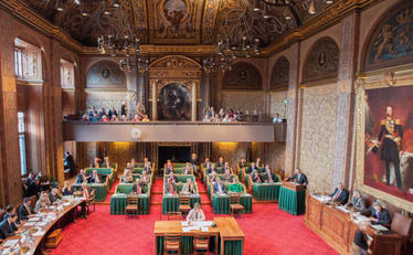 Eindelijk een gedragscode voor de Eerste Kamer!