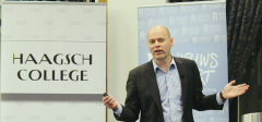 Mathijs Bouman bij het Haagsch College