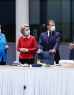 Kanselier Angela Merkel tussen premier Marc Rutte en Commissievoorzitter Ursula von der Leyen. Daarnaast President Emmanuel Macron en rechts Charles Michel, de voorzitter van de Europese Raad. Foto: Council of the European Union.